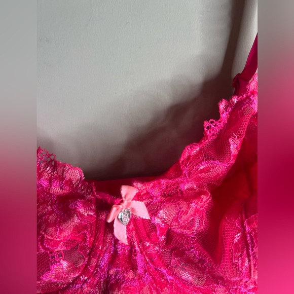 Victoria’s Secret body by Victoria unlined Demi 34DDD hot pink - Picture 7 of 8